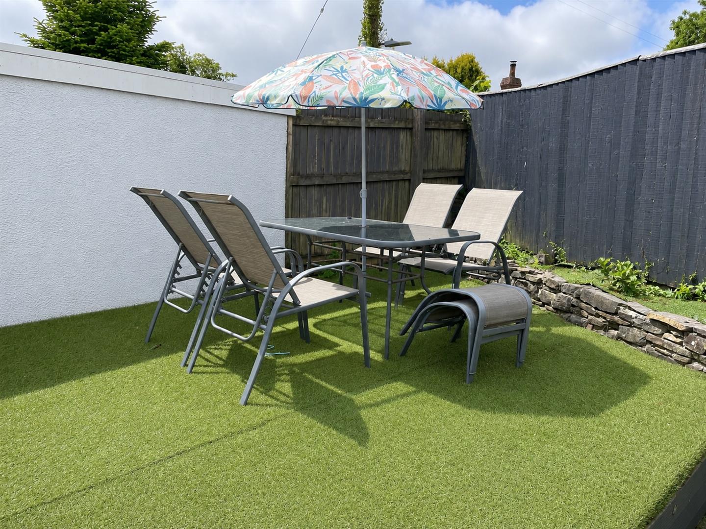 Clos Vernon Watkins, Gorseinon, Swansea, SA4 4DH